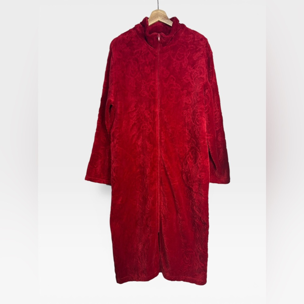 5 for $25🔥Croft‎ & Barrow Intimates Red Plush Zip Front Robe Large